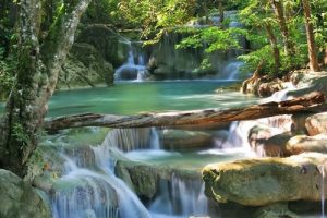 Erawan Wasserfall Kanchanaburi