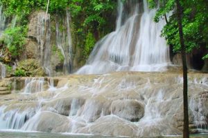 Sai Yok Noi Wasserfall Kanchanaburi